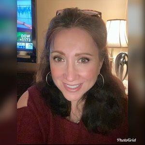 Meet your Posher, Tina